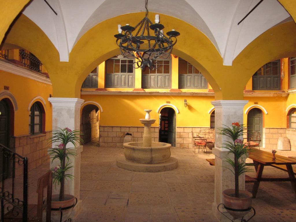Hostal La Casona Potosí Buitenkant foto